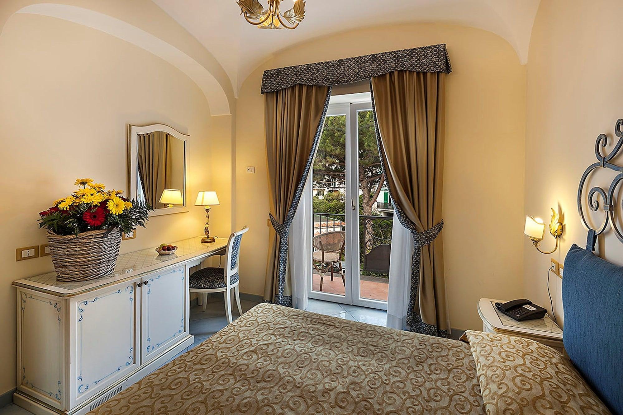 Nettuno 4*
